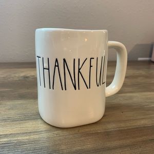Rae Dunn “Thankful” Mug